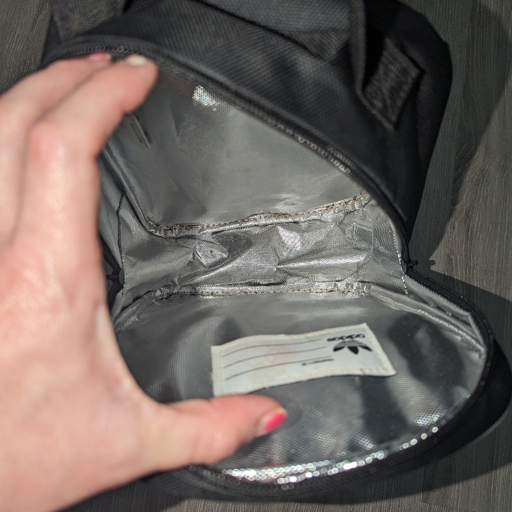 Adidas lunch bag - Picture 4 of 6